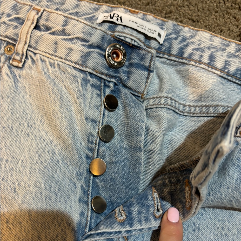 Zara jeans